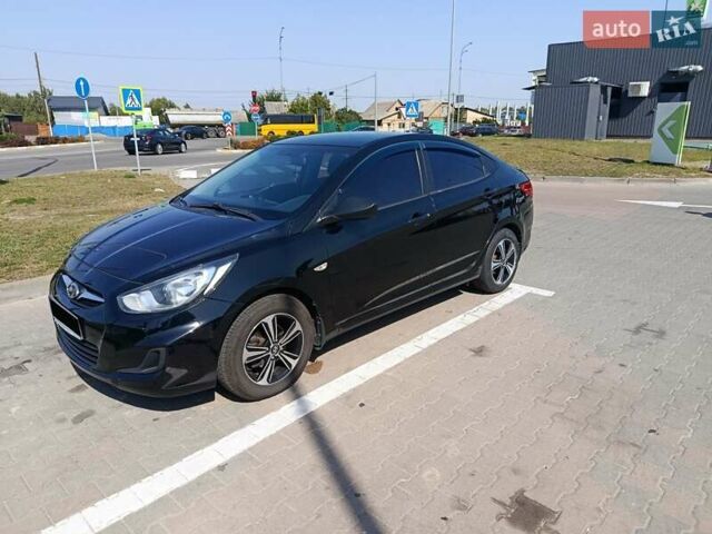 Хендай Акцент 2013 в Ирпене на Automoto.ua Черный Хендай Акцент, объемом двигателя 1.4 л и пробегом 215 тыс. км за 7800 $, фото 1 на Automoto.ua