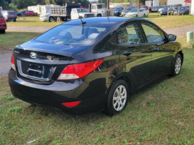 Черный Хендай Акцент, объемом двигателя 1.6 л и пробегом 81 тыс. км за 5500 $, фото 4 на Automoto.ua