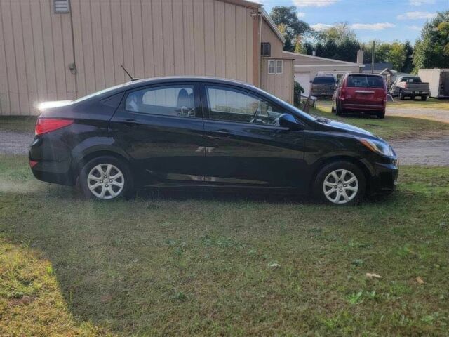 Черный Хендай Акцент, объемом двигателя 1.6 л и пробегом 81 тыс. км за 5500 $, фото 3 на Automoto.ua