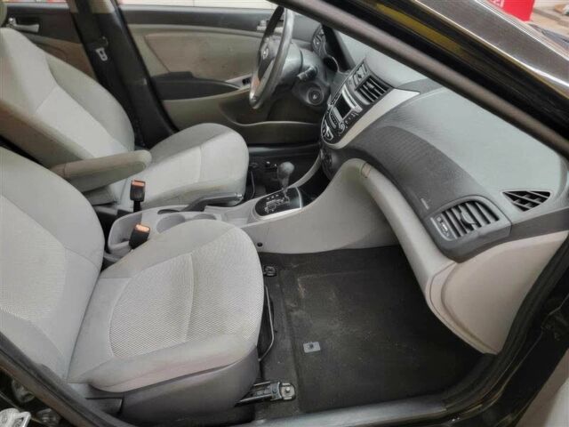 Черный Хендай Акцент, объемом двигателя 1.6 л и пробегом 81 тыс. км за 5500 $, фото 9 на Automoto.ua