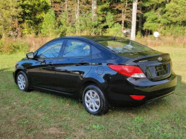 Черный Хендай Акцент, объемом двигателя 1.6 л и пробегом 81 тыс. км за 5500 $, фото 6 на Automoto.ua