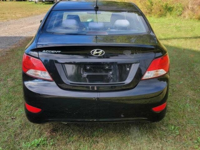 Черный Хендай Акцент, объемом двигателя 1.6 л и пробегом 81 тыс. км за 5500 $, фото 5 на Automoto.ua