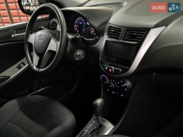 Чорний Хендай Акцент, об'ємом двигуна 1.4 л та пробігом 10 тис. км за 12900 $, фото 35 на Automoto.ua