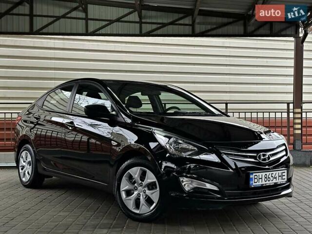Чорний Хендай Акцент, об'ємом двигуна 1.4 л та пробігом 10 тис. км за 12900 $, фото 2 на Automoto.ua