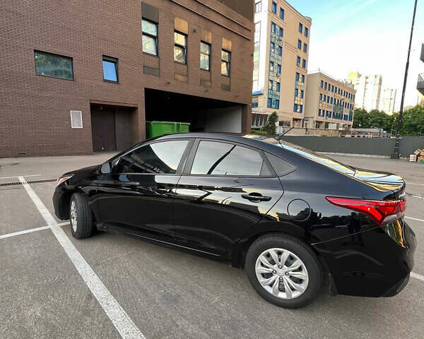 Хендай Акцент 2017 в Киеве на Automoto.ua Черный Хендай Акцент, объемом двигателя 1.59 л и пробегом 115 тыс. км за 9650 $, фото 4 на Automoto.ua