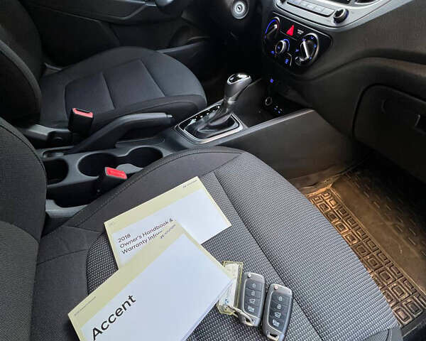 Хендай Акцент 2017 в Киеве на Automoto.ua Черный Хендай Акцент, объемом двигателя 1.59 л и пробегом 115 тыс. км за 9650 $, фото 12 на Automoto.ua