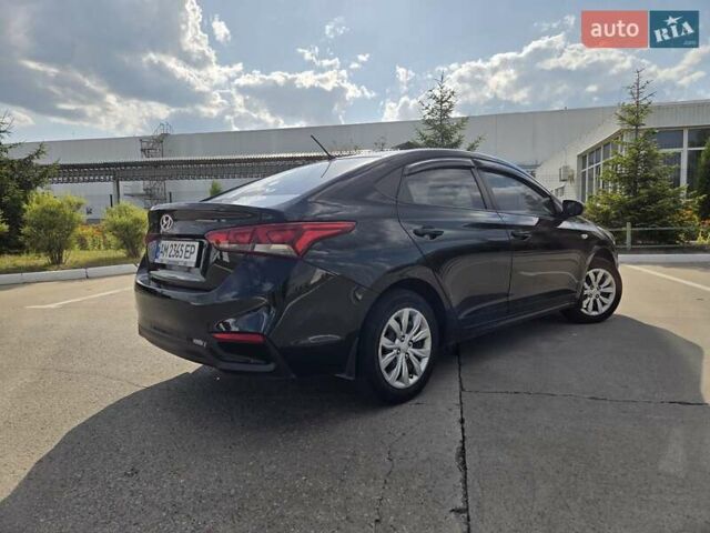 Чорний Хендай Акцент, об'ємом двигуна 1.4 л та пробігом 111 тис. км за 11500 $, фото 3 на Automoto.ua