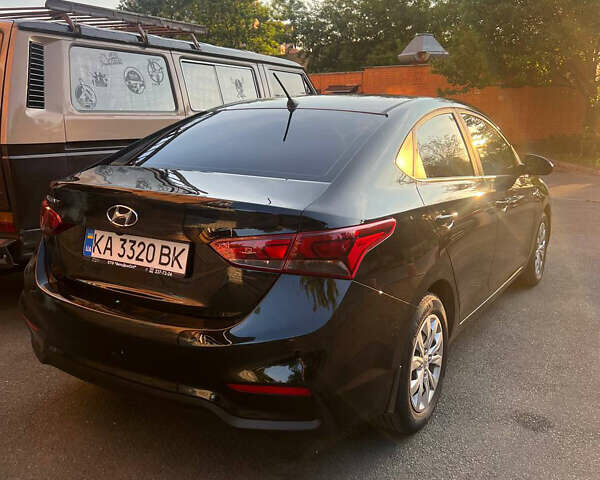 Хендай Акцент 2017 в Киеве на Automoto.ua Черный Хендай Акцент, объемом двигателя 1.59 л и пробегом 115 тыс. км за 9650 $, фото 3 на Automoto.ua