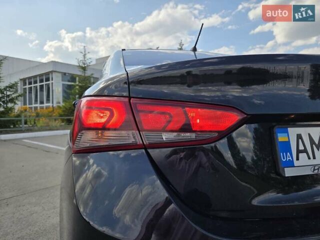 Чорний Хендай Акцент, об'ємом двигуна 1.4 л та пробігом 111 тис. км за 11500 $, фото 26 на Automoto.ua