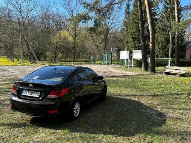 Черный Хендай Акцент, объемом двигателя 1.4 л и пробегом 53 тыс. км за 11500 $, фото 4 на Automoto.ua