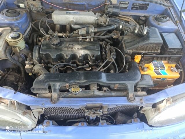 Фиолетовый Хендай Акцент, объемом двигателя 1.5 л и пробегом 355 тыс. км за 1350 $, фото 7 на Automoto.ua