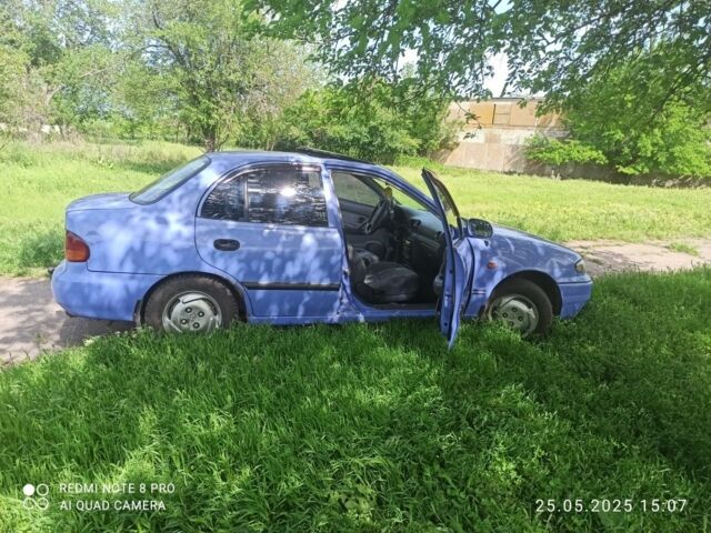 Фиолетовый Хендай Акцент, объемом двигателя 1.5 л и пробегом 355 тыс. км за 1350 $, фото 2 на Automoto.ua