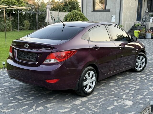 Фиолетовый Хендай Акцент, объемом двигателя 0 л и пробегом 124 тыс. км за 8450 $, фото 2 на Automoto.ua