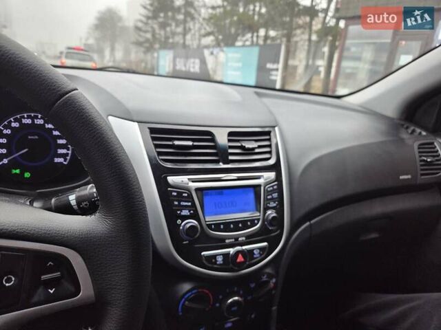 Фиолетовый Хендай Акцент, объемом двигателя 1.4 л и пробегом 178 тыс. км за 7600 $, фото 24 на Automoto.ua