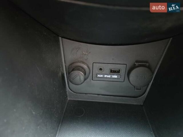 Фиолетовый Хендай Акцент, объемом двигателя 1.4 л и пробегом 178 тыс. км за 7600 $, фото 25 на Automoto.ua