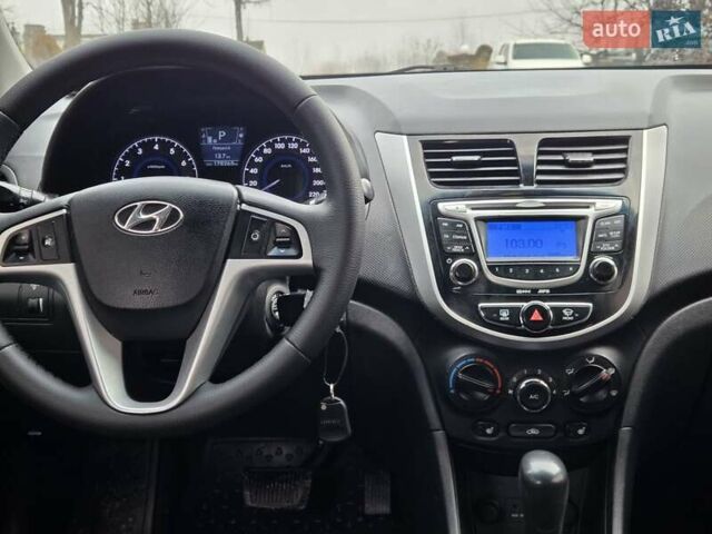 Фиолетовый Хендай Акцент, объемом двигателя 1.4 л и пробегом 178 тыс. км за 7600 $, фото 30 на Automoto.ua