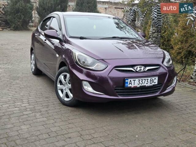 Фиолетовый Хендай Акцент, объемом двигателя 1.4 л и пробегом 178 тыс. км за 7600 $, фото 2 на Automoto.ua