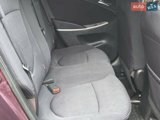 Фиолетовый Хендай Акцент, объемом двигателя 1.4 л и пробегом 178 тыс. км за 7600 $, фото 32 на Automoto.ua