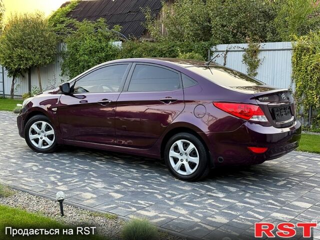 Фиолетовый Хендай Акцент, объемом двигателя 1.6 л и пробегом 124 тыс. км за 8450 $, фото 6 на Automoto.ua