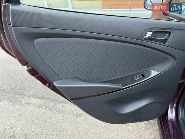 Фіолетовий Хендай Акцент, об'ємом двигуна 1.4 л та пробігом 147 тис. км за 9500 $, фото 39 на Automoto.ua