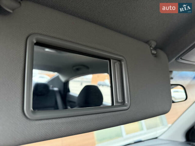 Фіолетовий Хендай Акцент, об'ємом двигуна 1.4 л та пробігом 147 тис. км за 9500 $, фото 33 на Automoto.ua