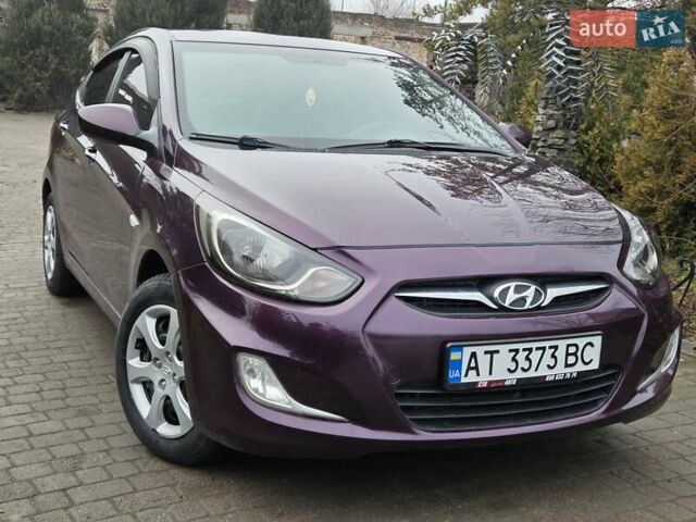 Фиолетовый Хендай Акцент, объемом двигателя 1.4 л и пробегом 178 тыс. км за 7600 $, фото 1 на Automoto.ua