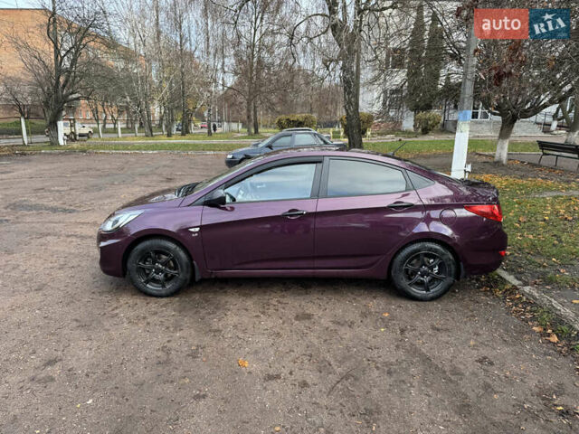Фиолетовый Хендай Акцент, объемом двигателя 1.6 л и пробегом 129 тыс. км за 9200 $, фото 3 на Automoto.ua