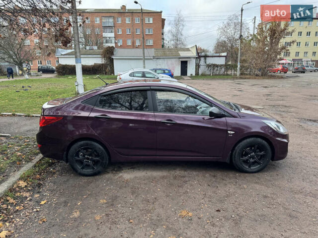 Фиолетовый Хендай Акцент, объемом двигателя 1.6 л и пробегом 129 тыс. км за 9200 $, фото 4 на Automoto.ua