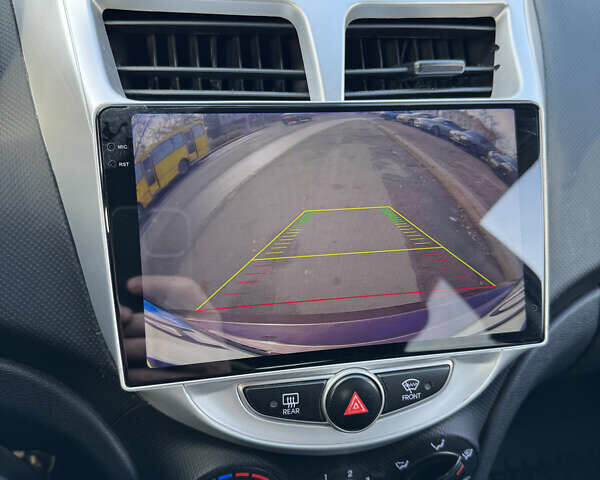 Фиолетовый Хендай Акцент, объемом двигателя 1.6 л и пробегом 129 тыс. км за 9200 $, фото 9 на Automoto.ua