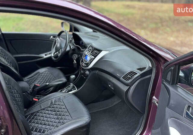 Фиолетовый Хендай Акцент, объемом двигателя 1.4 л и пробегом 145 тыс. км за 7000 $, фото 18 на Automoto.ua