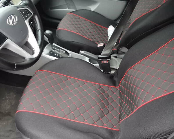 Червоний Хендай Акцент, об'ємом двигуна 1.6 л та пробігом 180 тис. км за 6500 $, фото 20 на Automoto.ua