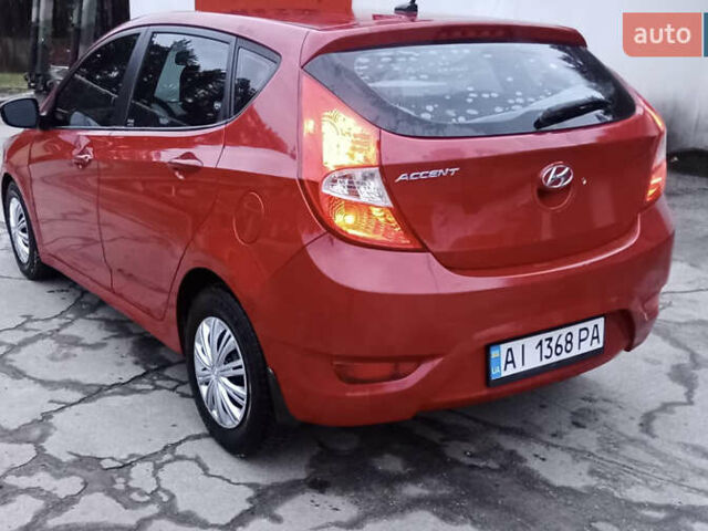 Червоний Хендай Акцент, об'ємом двигуна 1.6 л та пробігом 180 тис. км за 6500 $, фото 6 на Automoto.ua