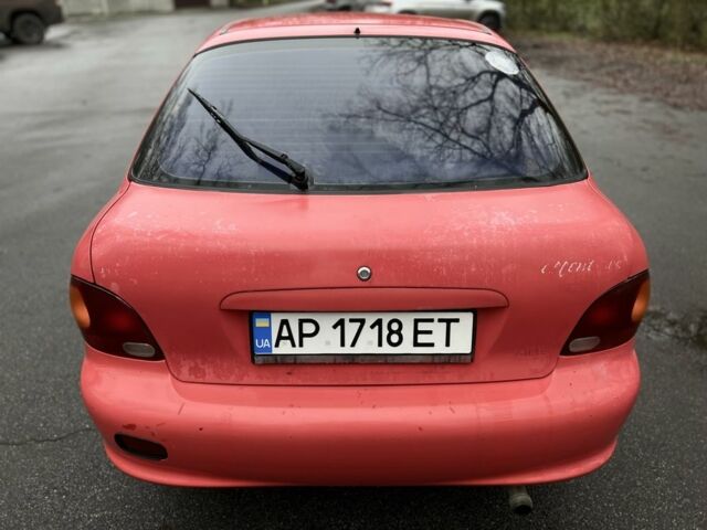 Красный Хендай Акцент, объемом двигателя 1.3 л и пробегом 300 тыс. км за 1200 $, фото 12 на Automoto.ua