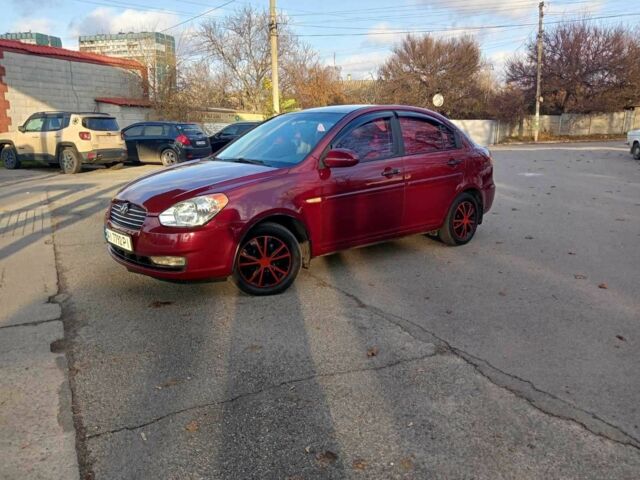 Красный Хендай Акцент, объемом двигателя 1.6 л и пробегом 255 тыс. км за 5600 $, фото 7 на Automoto.ua