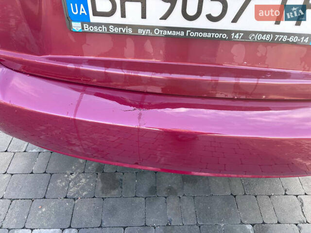 Красный Хендай Акцент, объемом двигателя 1.4 л и пробегом 206 тыс. км за 5100 $, фото 6 на Automoto.ua