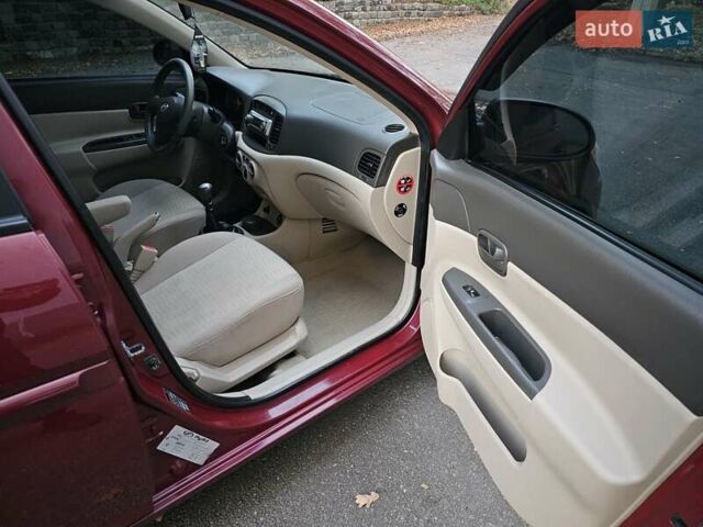Хендай Акцент 2007 в Харькове на Automoto.ua Красный Хендай Акцент, объемом двигателя 1.4 л и пробегом 143 тыс. км за 4750 $, фото 22 на Automoto.ua