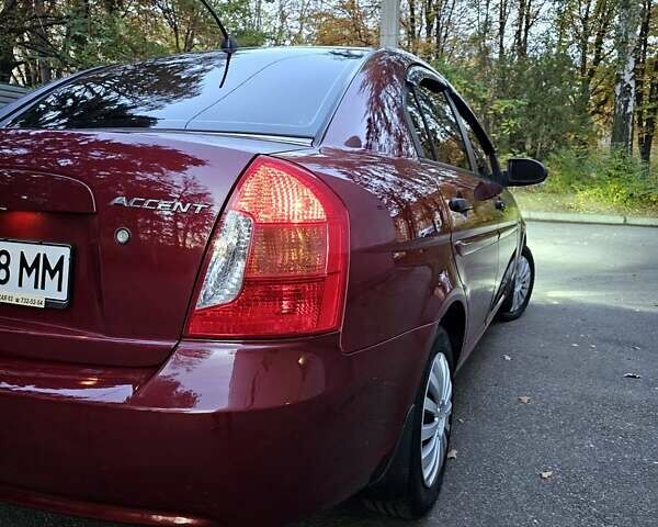 Хендай Акцент 2007 в Харькове на Automoto.ua Красный Хендай Акцент, объемом двигателя 1.4 л и пробегом 143 тыс. км за 4750 $, фото 45 на Automoto.ua