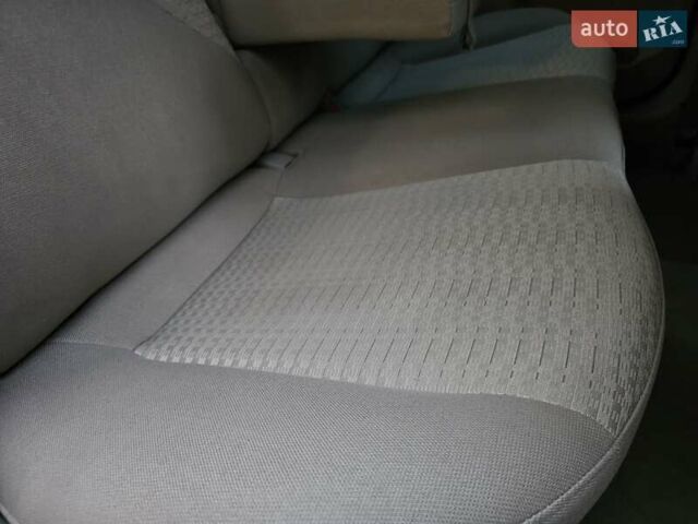 Хендай Акцент 2007 в Харькове на Automoto.ua Красный Хендай Акцент, объемом двигателя 1.4 л и пробегом 143 тыс. км за 4750 $, фото 20 на Automoto.ua