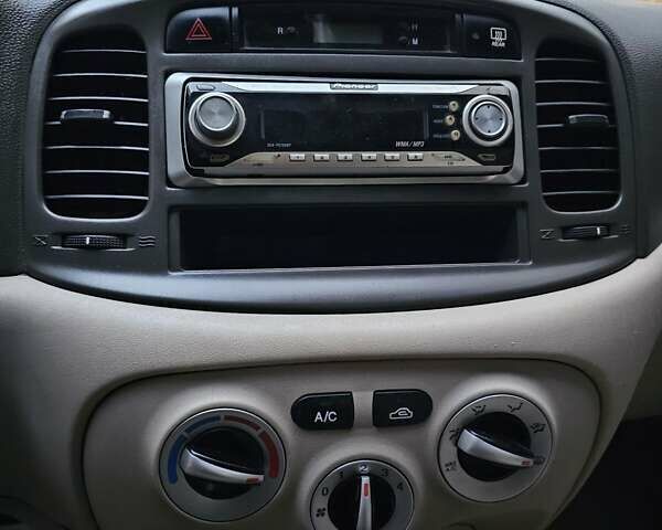 Хендай Акцент 2007 в Харькове на Automoto.ua Красный Хендай Акцент, объемом двигателя 1.4 л и пробегом 143 тыс. км за 4750 $, фото 35 на Automoto.ua