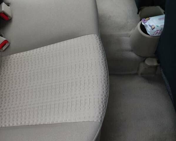 Красный Хендай Акцент, объемом двигателя 1.4 л и пробегом 274 тыс. км за 4500 $, фото 5 на Automoto.ua