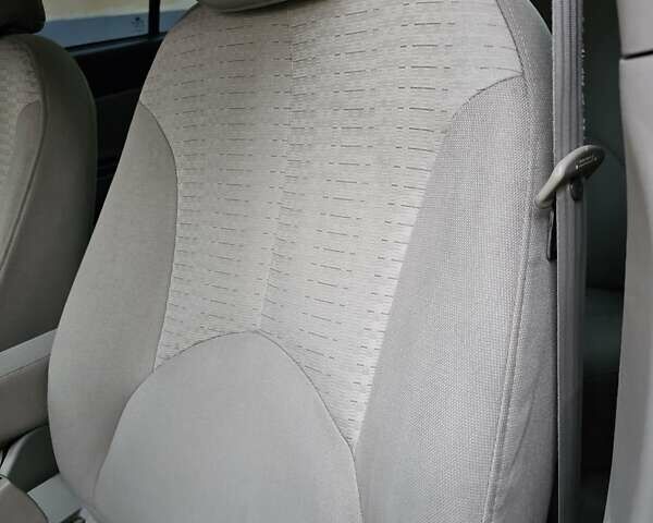 Хендай Акцент 2007 в Харькове на Automoto.ua Красный Хендай Акцент, объемом двигателя 1.4 л и пробегом 143 тыс. км за 4750 $, фото 33 на Automoto.ua