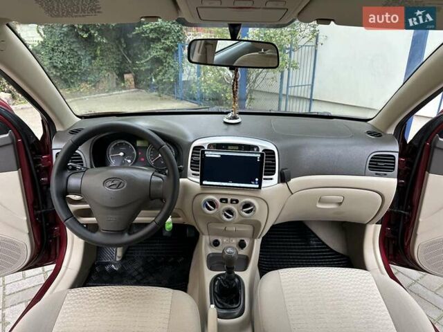 Червоний Хендай Акцент, об'ємом двигуна 1.49 л та пробігом 165 тис. км за 5450 $, фото 50 на Automoto.ua