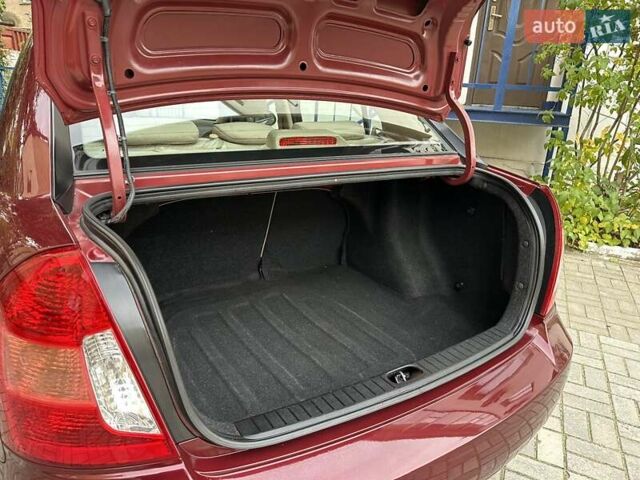 Красный Хендай Акцент, объемом двигателя 1.49 л и пробегом 166 тыс. км за 5450 $, фото 47 на Automoto.ua