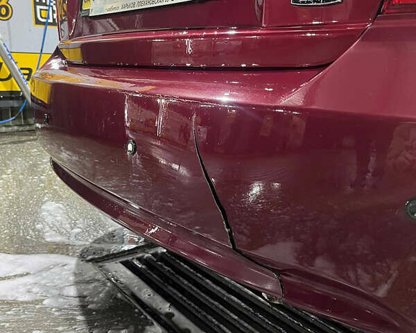 Червоний Хендай Акцент, об'ємом двигуна 1.6 л та пробігом 196 тис. км за 5800 $, фото 6 на Automoto.ua