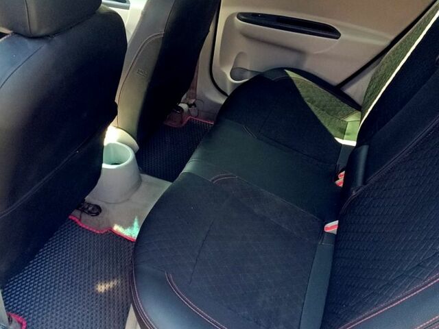 Красный Хендай Акцент, объемом двигателя 1.5 л и пробегом 225 тыс. км за 4600 $, фото 2 на Automoto.ua