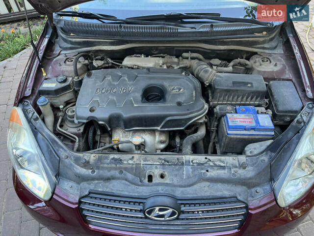 Червоний Хендай Акцент, об'ємом двигуна 1.4 л та пробігом 181 тис. км за 4800 $, фото 7 на Automoto.ua