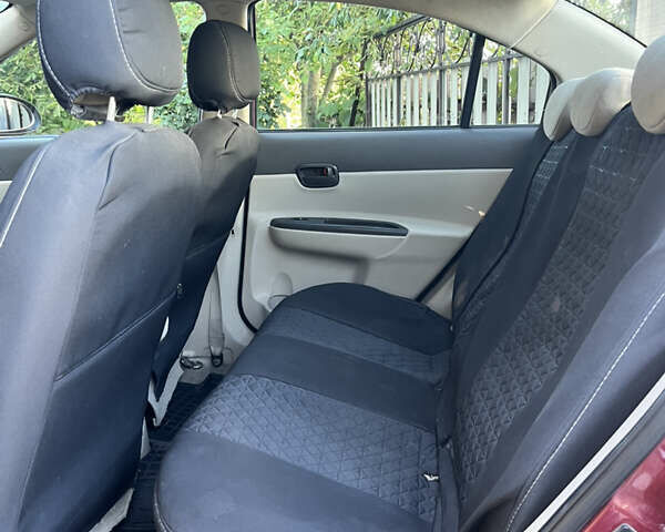 Червоний Хендай Акцент, об'ємом двигуна 1.4 л та пробігом 181 тис. км за 4800 $, фото 14 на Automoto.ua