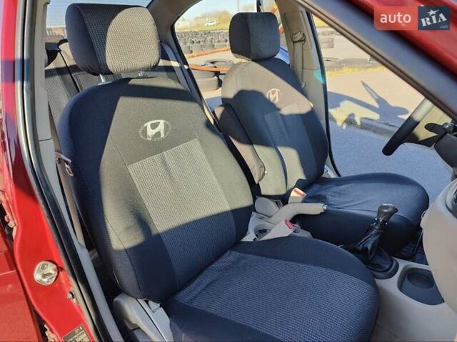 Червоний Хендай Акцент, об'ємом двигуна 1.4 л та пробігом 168 тис. км за 3900 $, фото 14 на Automoto.ua