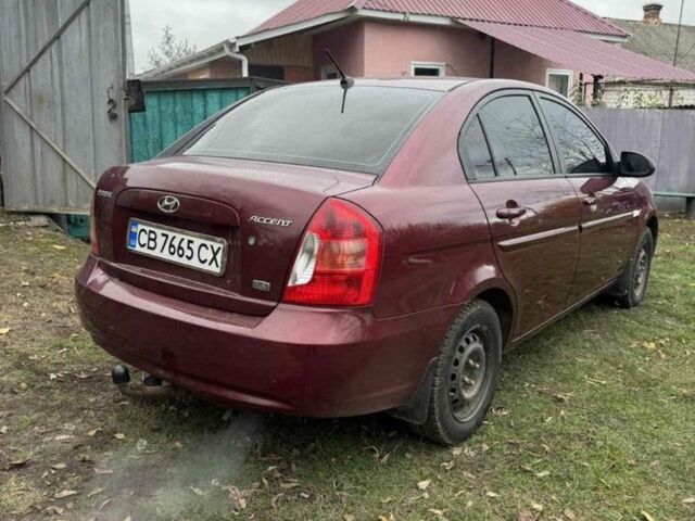 Красный Хендай Акцент, объемом двигателя 1.6 л и пробегом 218 тыс. км за 5100 $, фото 3 на Automoto.ua