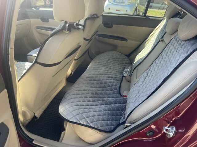 Красный Хендай Акцент, объемом двигателя 1.4 л и пробегом 150 тыс. км за 5300 $, фото 13 на Automoto.ua